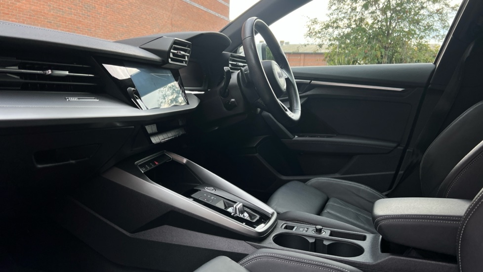 Used Audi A3 2021 for sale - 76086658: Photo 2