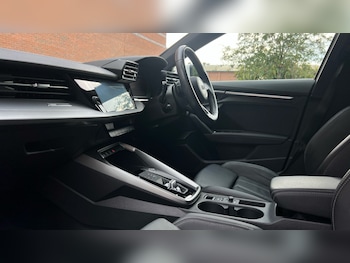 Used Audi A3 2021 for sale - 76086658: Photo 2