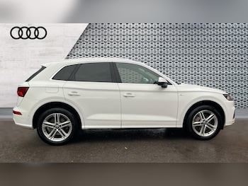 Used Audi Q5 2020 for sale - 76332164: Photo