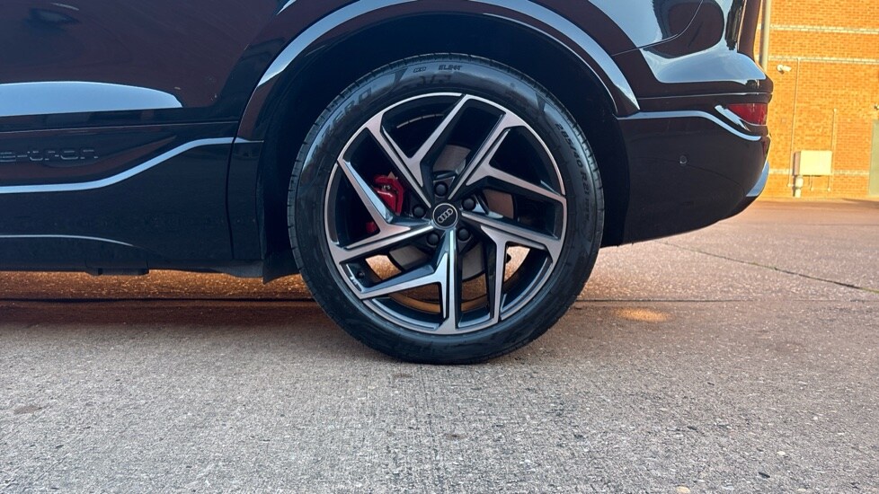 Used Audi Q6 e-tron 2025 for sale - 76745174: Photo 21