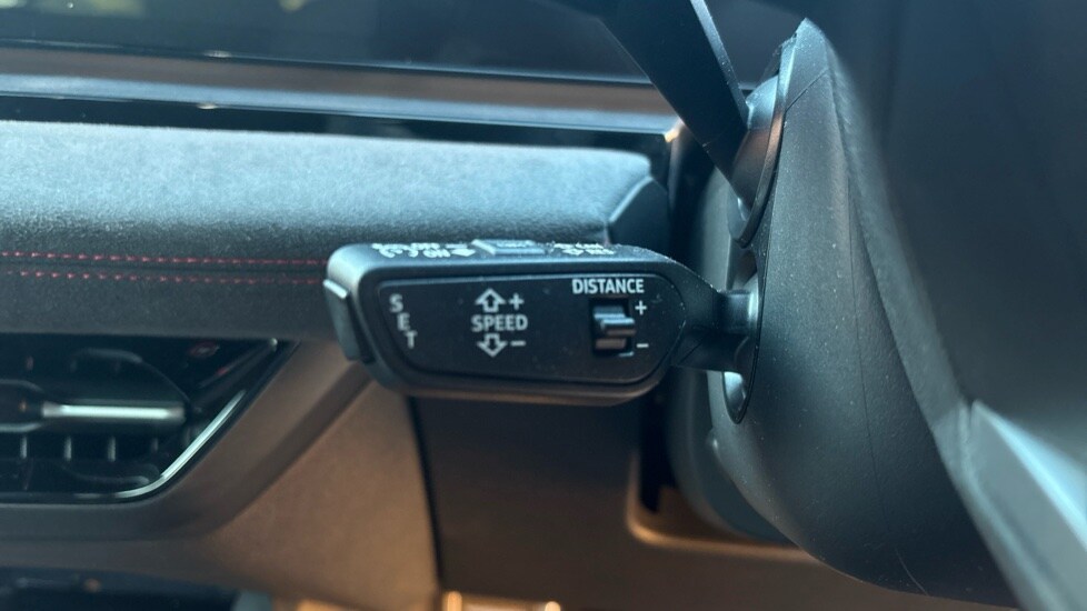 Used Audi Q6 e-tron 2025 for sale - 76745174: Photo 31