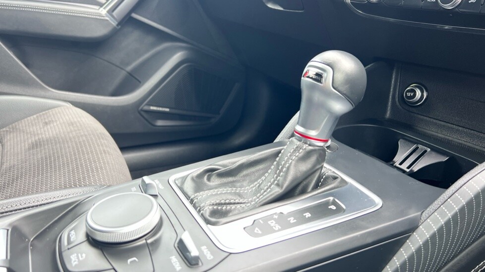 Used Audi Q2 2020 for sale - 76552288: Photo 27