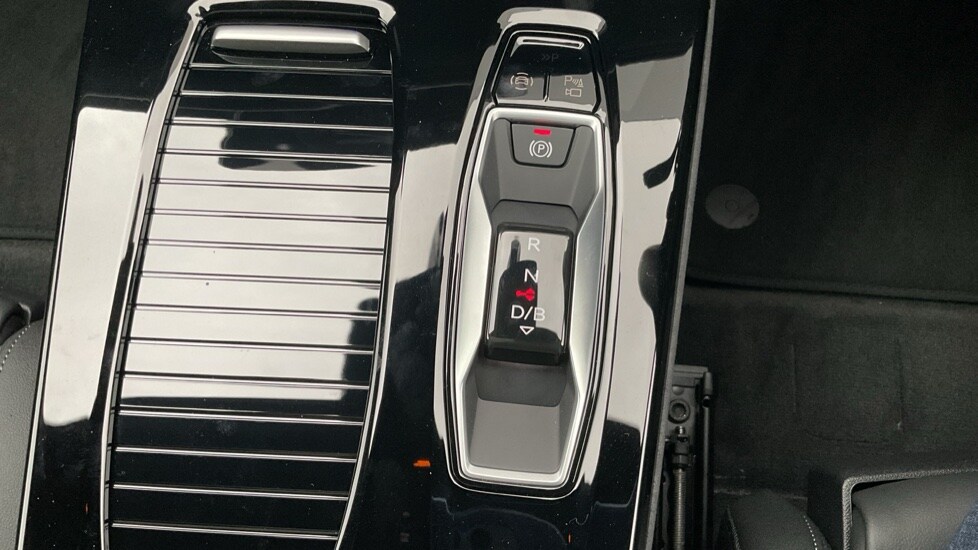 Vehicle 33