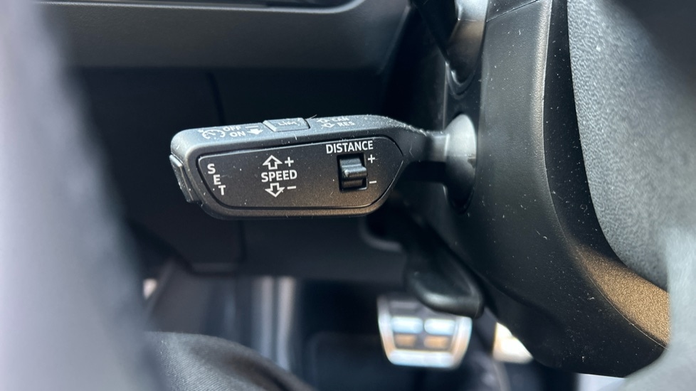 Used Audi Q4 e-tron 2025 for sale - 76745178: Photo 30