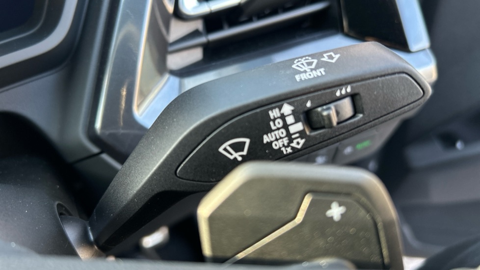 Used Audi Q4 e-tron 2025 for sale - 76745178: Photo 31