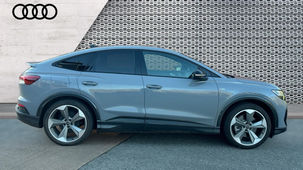 Used Audi Q4 e-tron 2025 for sale - 76745178: Photo 4