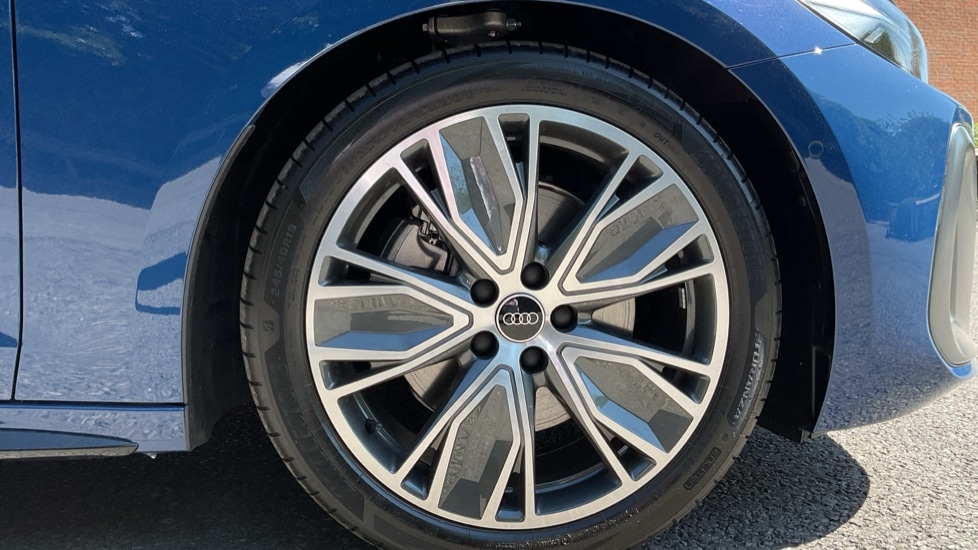 Used Audi A5 2025 for sale - 76937479: Photo 5