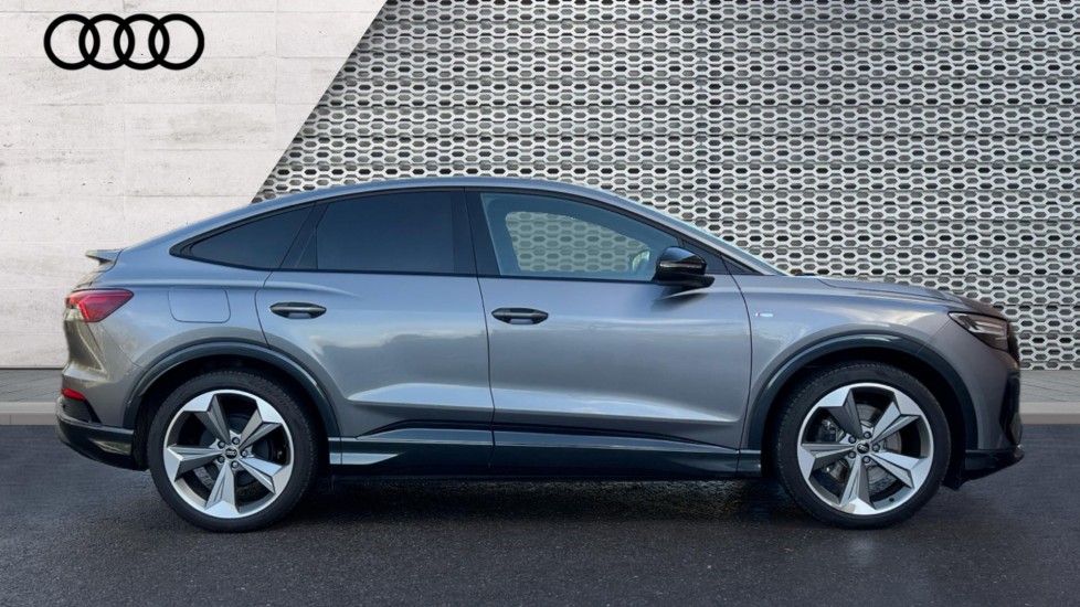 Used Audi Q4 e-tron 2025 for sale - 76773229: Photo 4