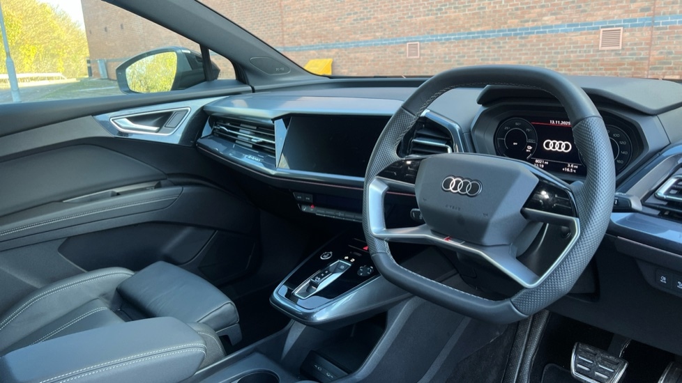 Used Audi Q4 e-tron 2025 for sale - 76773229: Photo 6
