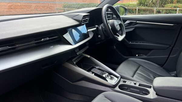 Used Audi A3 2022 for sale - 76168701: Photo 2