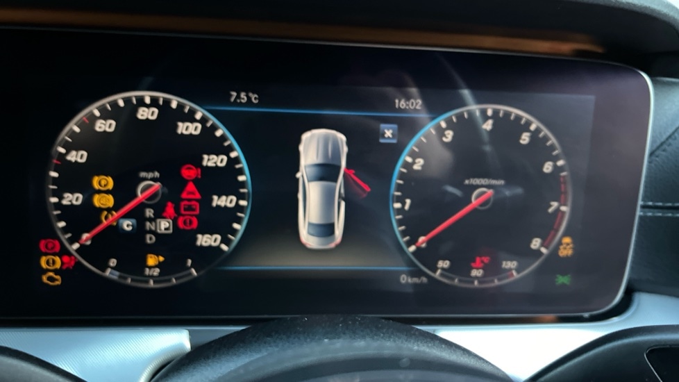 Used Mercedes-Benz E Class 2018 for sale - 76933280: Photo 14