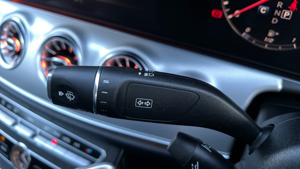 Used Mercedes-Benz E Class 2018 for sale - 76933280: Photo 31