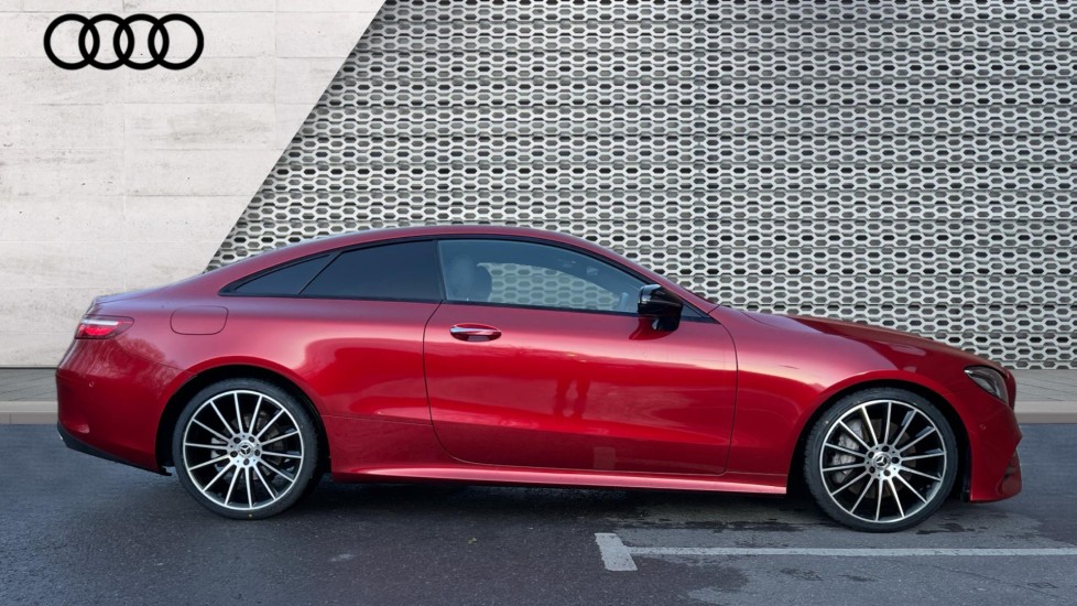 Used Mercedes-Benz E Class 2018 for sale - 76933280: Photo 4