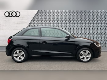Used Audi A1 2017 for sale - 75692023: Photo