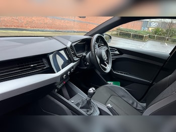 Used Audi A1 2023 for sale - 76960063: Photo