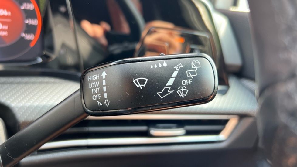 Used Volkswagen Golf 2022 for sale - 76415127: Photo 24