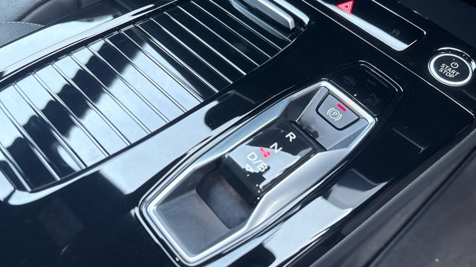 Used Audi Q6 e-tron 2025 for sale - 76745176: Photo 19