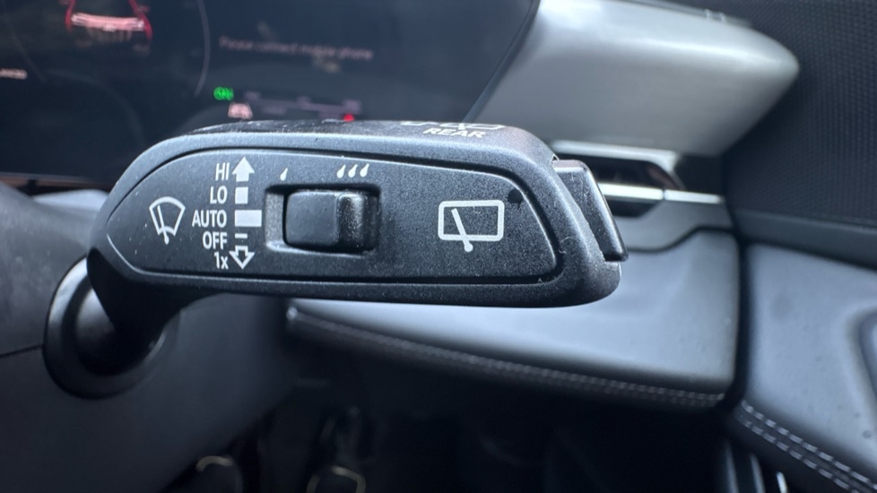 Used Audi Q6 e-tron 2025 for sale - 76745176: Photo 30