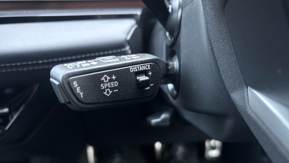 Used Audi Q6 e-tron 2025 for sale - 76745176: Photo 31