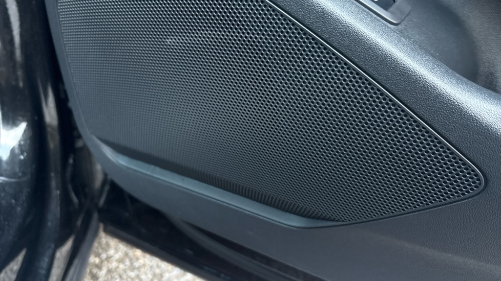 Used Audi Q6 e-tron 2025 for sale - 76745176: Photo 32