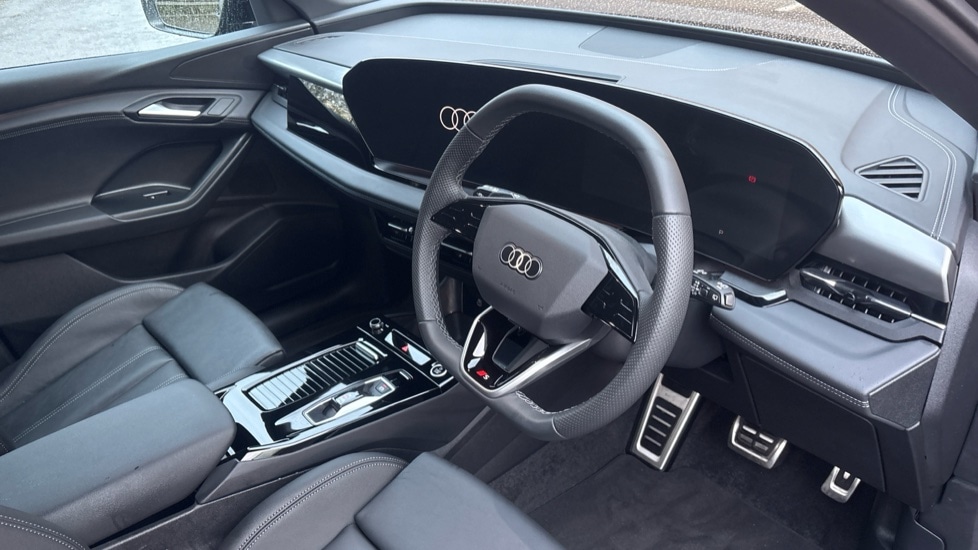 Used Audi Q6 e-tron 2025 for sale - 76745176: Photo 6