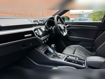 Used Audi Q3 2024 for sale - 75544456: Photo