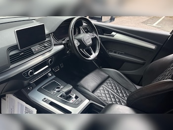 Used Audi Q5 2018 for sale - 76079009: Photo 2