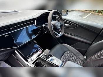 Used Audi RS Q8 2023 for sale - 75652941: Photo