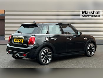 Used MINI Hatch 2021 for sale - 76458952: Photo