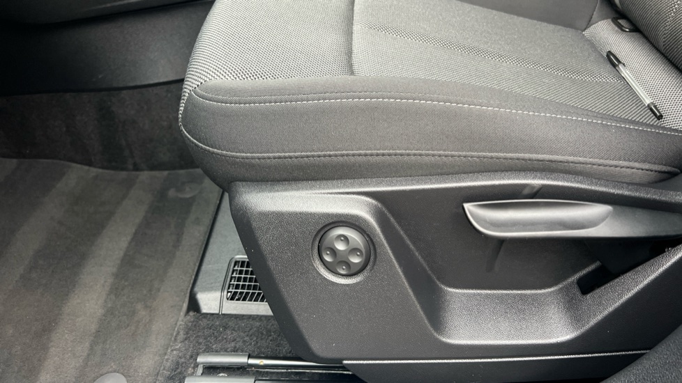 Used Audi Q2 2023 for sale - 76597838: Photo 29