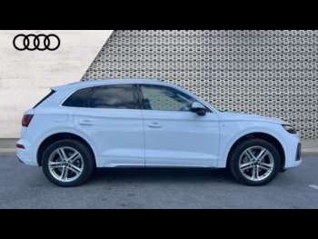 Used Audi Q5 2021 for sale - 74104050: Photo