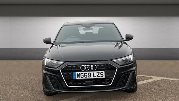 Used Audi A1 2019 for sale - 65636879: Photo 10