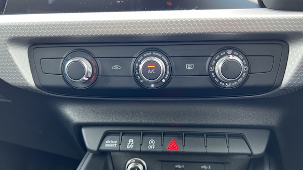 Used Audi A1 2019 for sale - 65636879: Photo 16