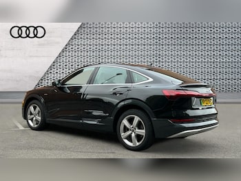 Used Audi e-tron 2022 for sale - 76086837: Photo