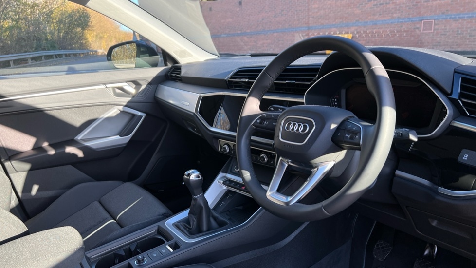 Used Audi Q3 2025 for sale - 76874385: Photo 6