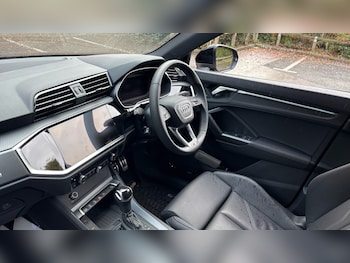 Used Audi Q3 2025 for sale - 76328274: Photo 2