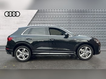Used Audi Q3 2025 for sale - 76328274: Photo 4