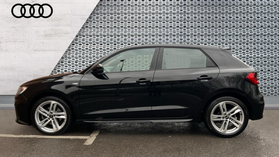 Used Audi A1 2023 for sale - 77055616: Photo 9
