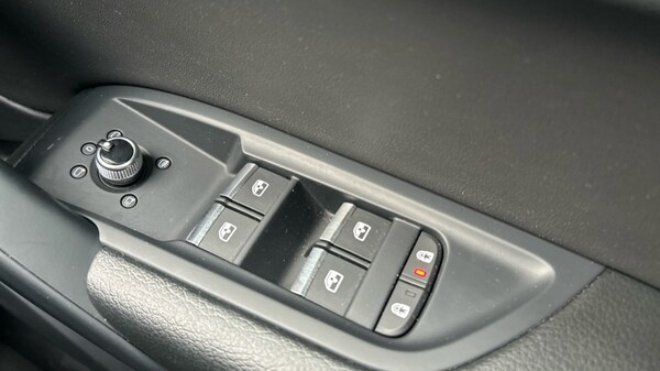 Used Audi Q5 2023 for sale - 76154823: Photo 28