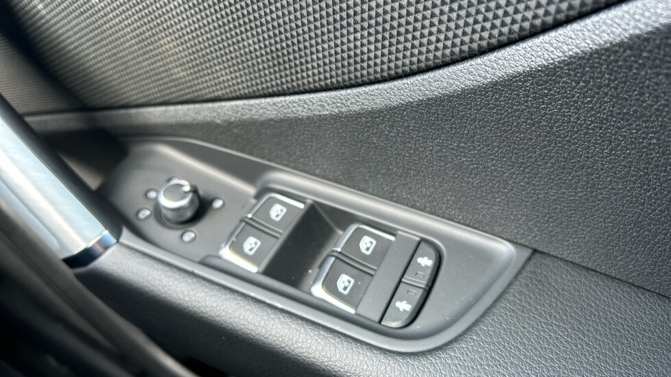 Used Audi Q2 2025 for sale - 77021888: Photo 28