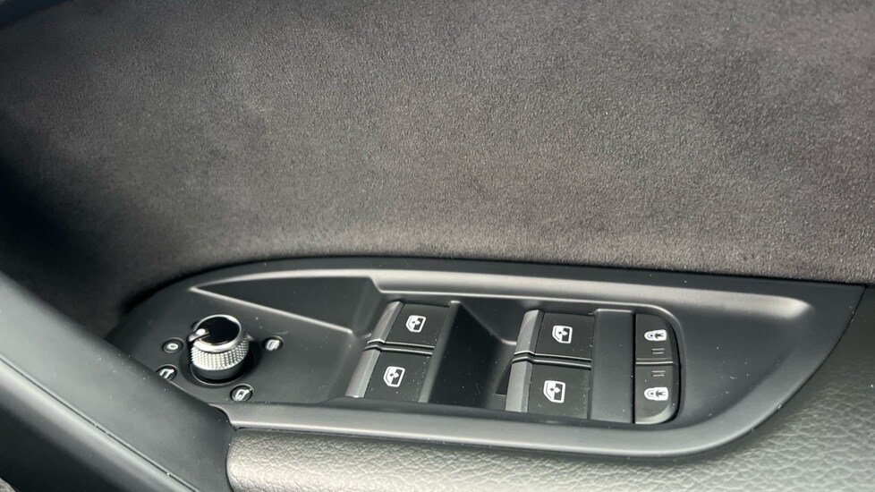 Used Audi Q5 2024 for sale - 76338821: Photo 28