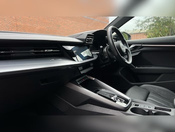 Used Audi A3 2023 for sale - 76074360: Photo 2