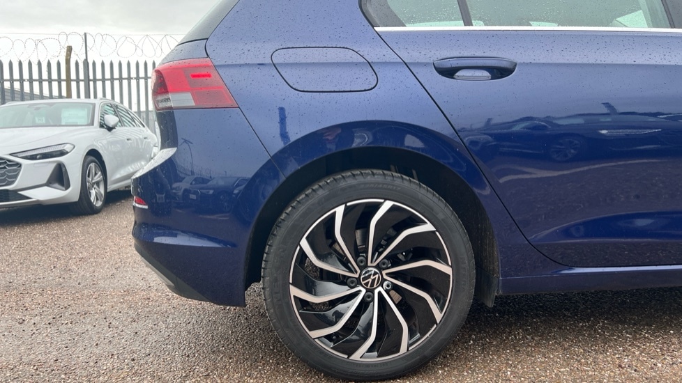 Used Volkswagen Golf 2023 for sale - 77059164: Photo 19