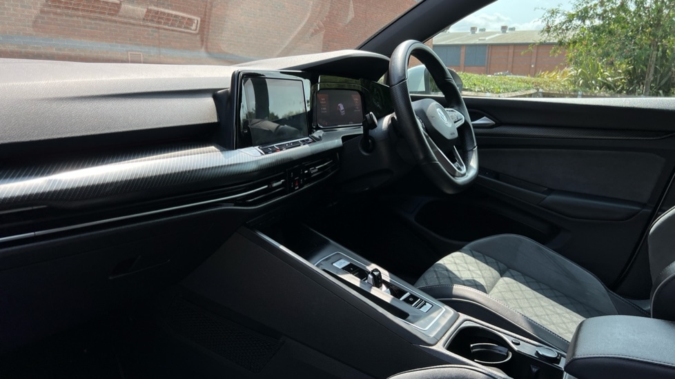 Used Volkswagen Golf 2022 for sale - 76635768: Photo 10