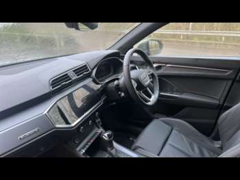 Used Audi Q3 2024 for sale - 74154303: Photo