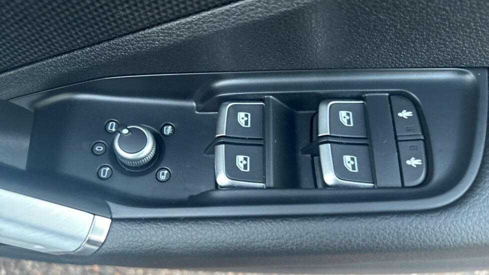 Used Audi Q2 2025 for sale - 76960202: Photo 28