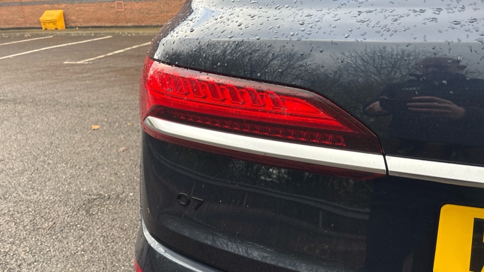 Used Audi Q7 2025 for sale - 76660766: Photo 33