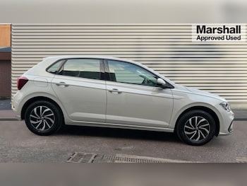 Used Volkswagen Polo 2023 for sale - 76937587: Photo