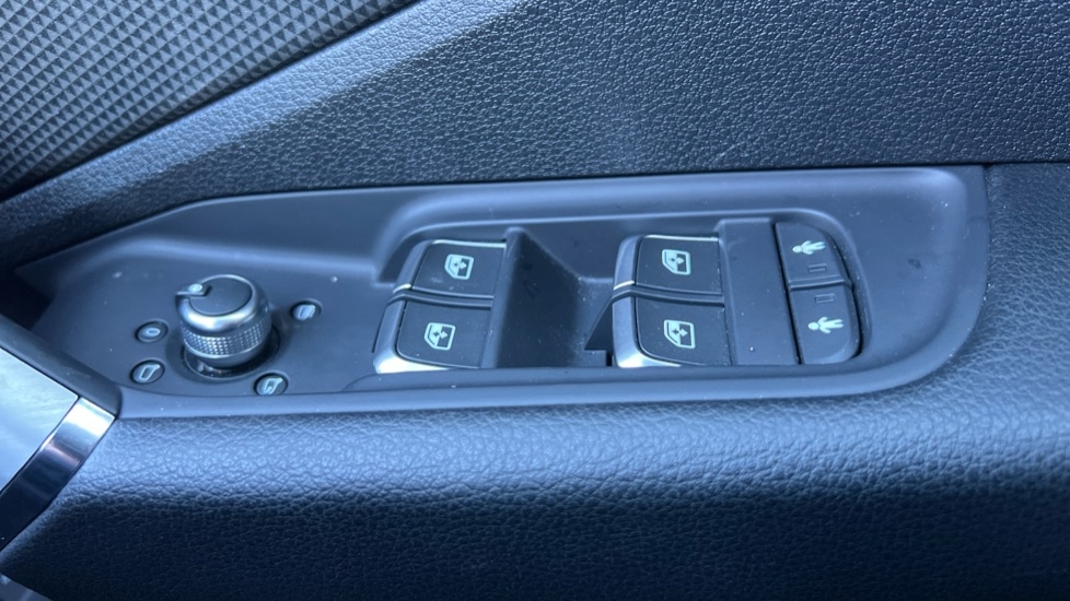 Used Audi Q2 2024 for sale - 76780254: Photo 28