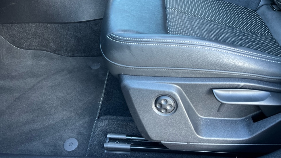 Used Audi Q2 2024 for sale - 76780254: Photo 29